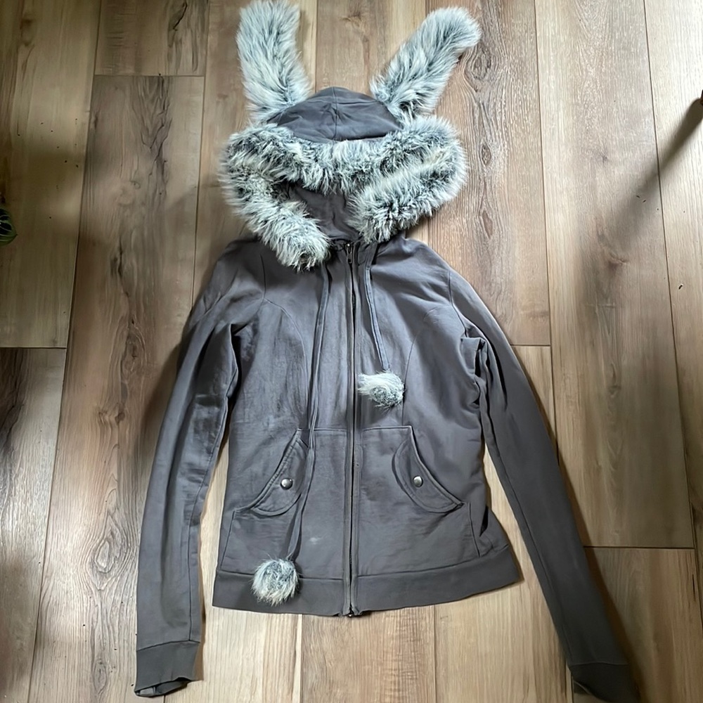 Vintage Hot Topic Bunny Rabbit Faux Fur Hooded Zip-Up Sweatshirt